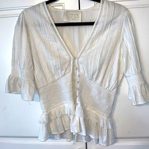 Stunning Anthropologie notes du Nord embroidered smocked Lindsey top cottagecore